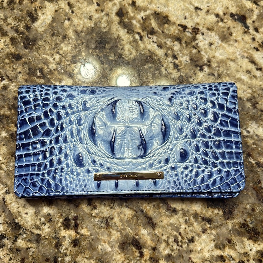 Brahmin wallet